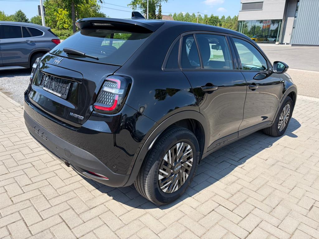 Fiat 600 1.2i Hybride 100pk, Stof, 1199 cc, 109 g/km, Bedrijf