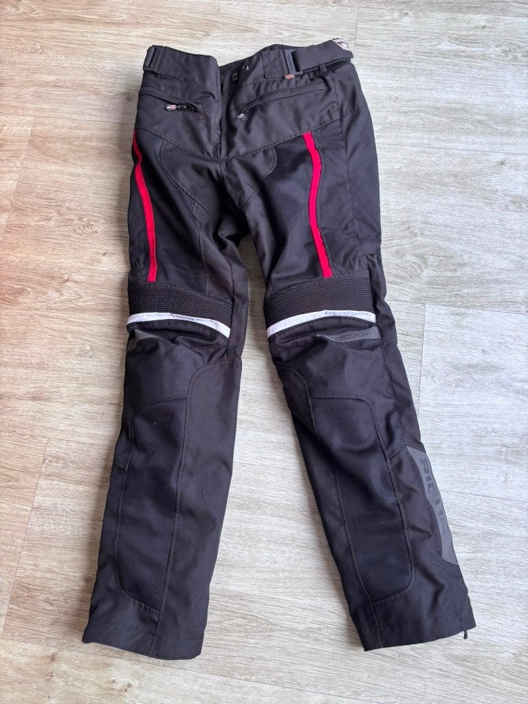 Pantalon de moto Richa DM protection contre pluie et chutes, Motos, Enlèvement, Seconde main, Pantalon | textile, RICHA