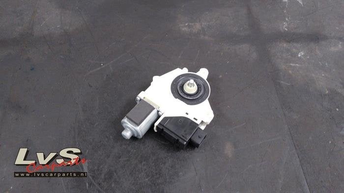 Moteur de vitre portière d'un Jeep Compass, Jeep, -, 3 mois de garantie, Utilisé
