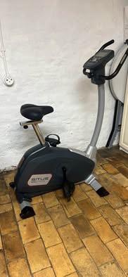 Velo d’appartement, Sports & Fitness, Enlèvement ou Envoi, Utilisé, Vélo d'appartement