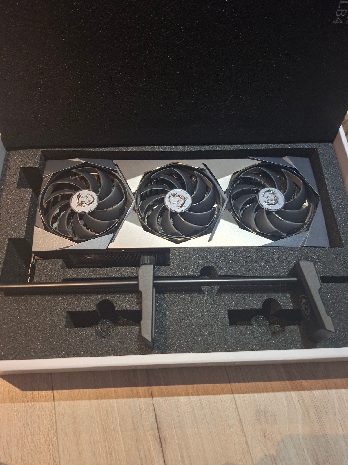 Rtx 3080 suprim, Computers en Software, Videokaarten, Ophalen