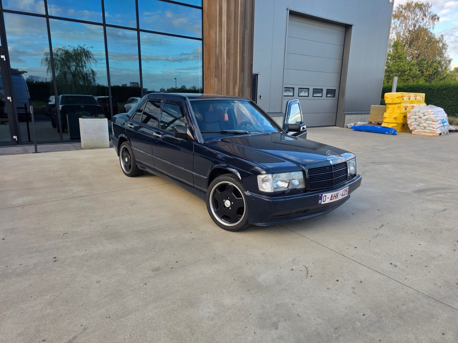 mercedes 190E 2.0.injectie, Auto's, Zwart, Blauw, Euro 1, 1998 cc