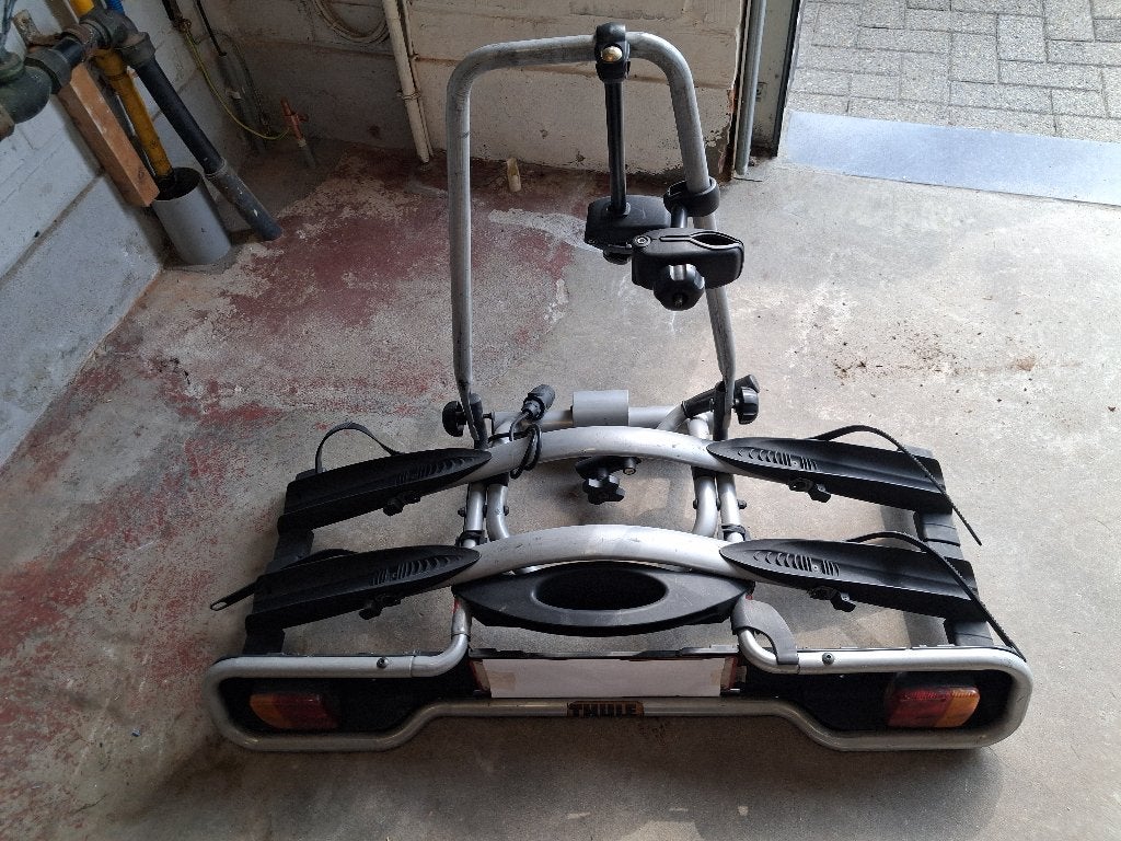 Fietsen drager Thule EuroClassic Pro 902, Enlèvement, 2 vélos, Utilisé, Support d'attelage
