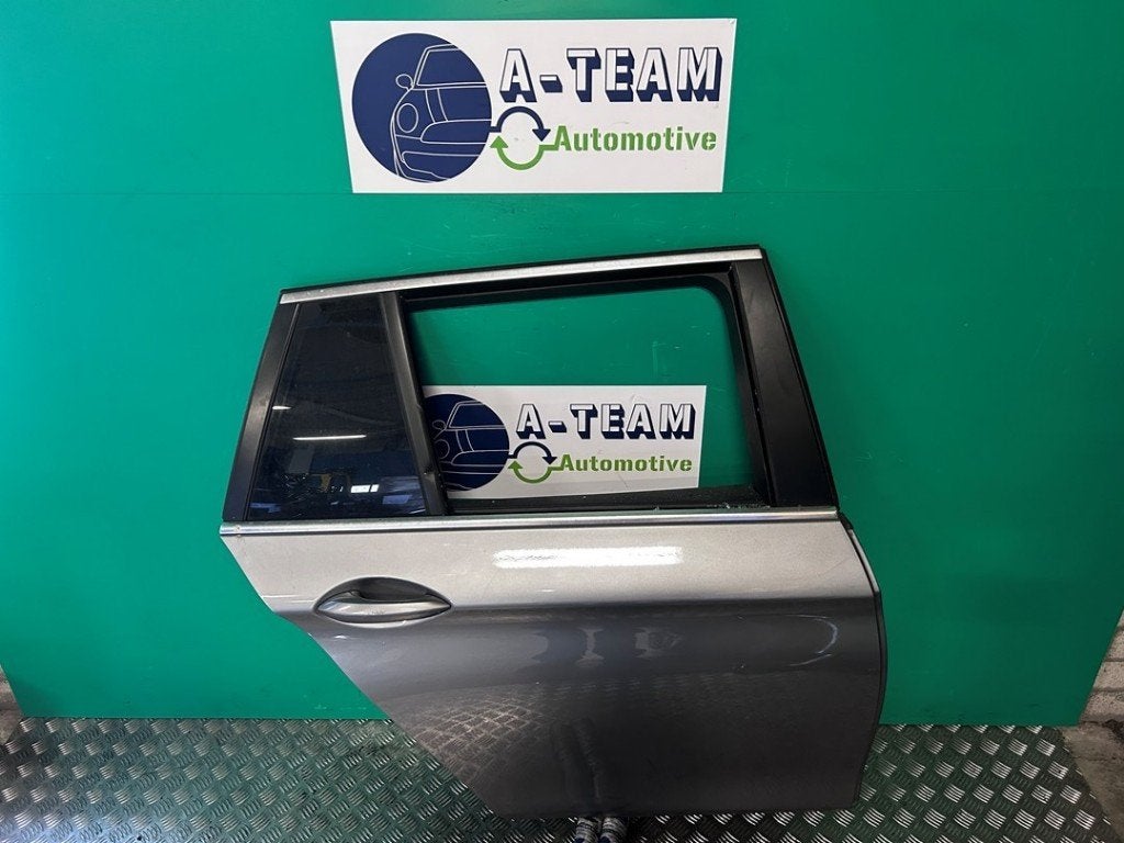 PORTE DROITE ARRIÈRE 5 serie Touring (F11) (|41009628758|), Utilisé, Porte, Petuelring 130
80809  München, DE, Arrière