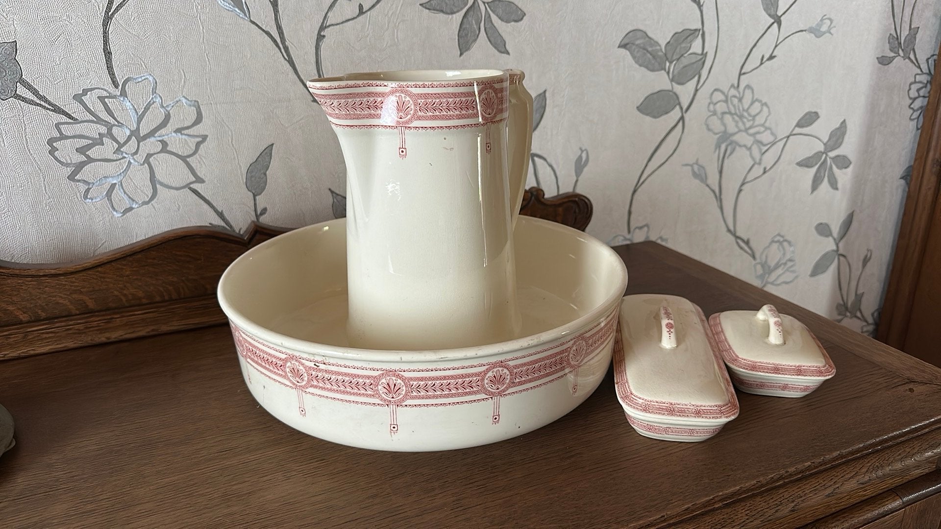 Toilette set ancien porcelaine, Enlèvement