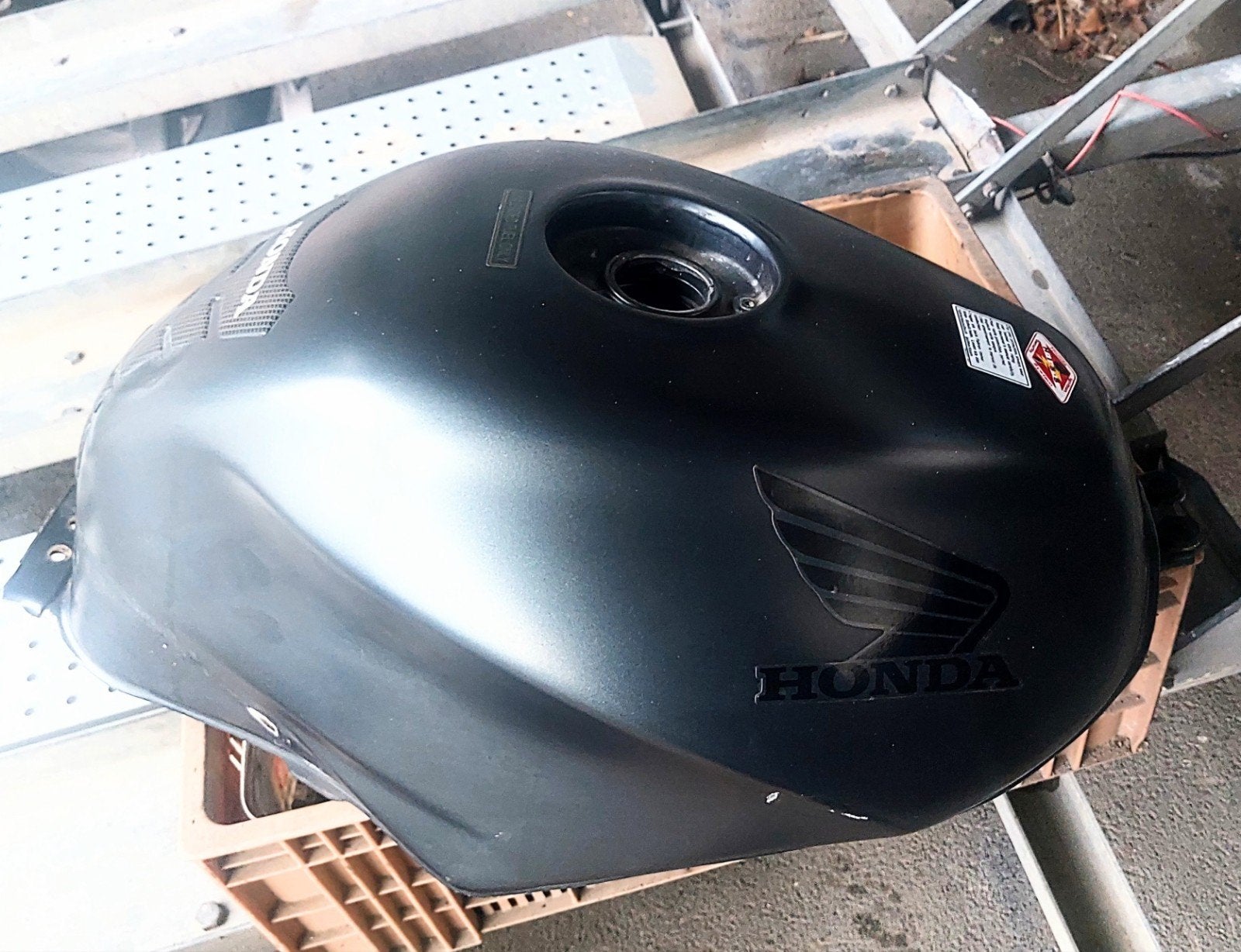 Réservoir pour Honda VFR 800Fi RC46, de 1998 à 2001, Motos