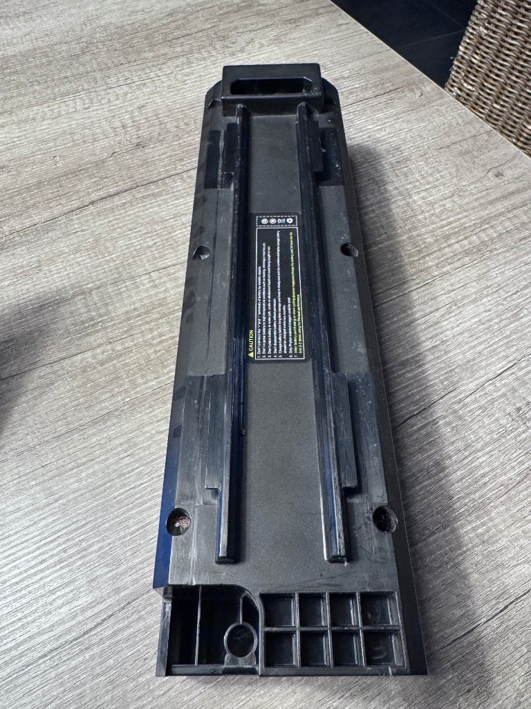 Batterie PHYLION 13Ah 468Wh défectueuse + chargeur d'origine, Vélos & Vélomoteurs, Utilisé
