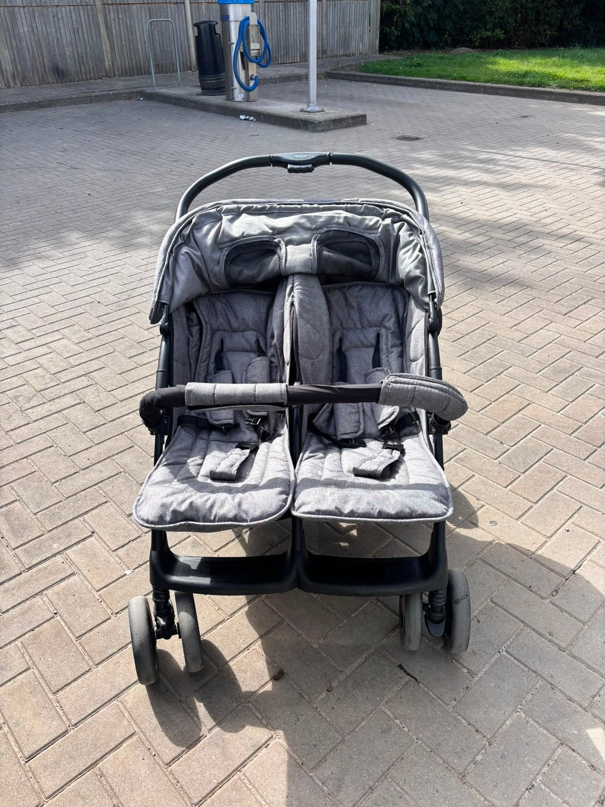 VidaXL dubbele kinderwagen – zeer goede staat, Kinderen en Baby's, Ophalen, Zo goed als nieuw