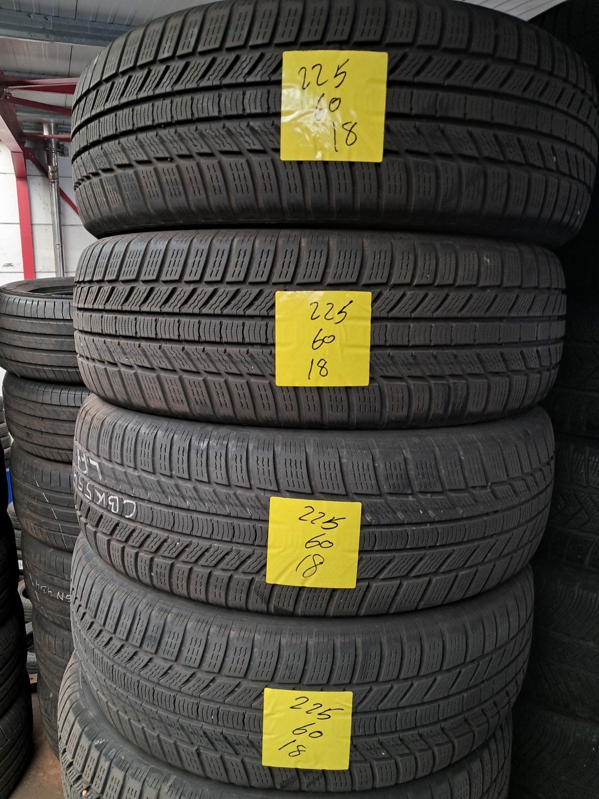 225/60R18 2256018 225/60/18 hiver Continental, Enlèvement