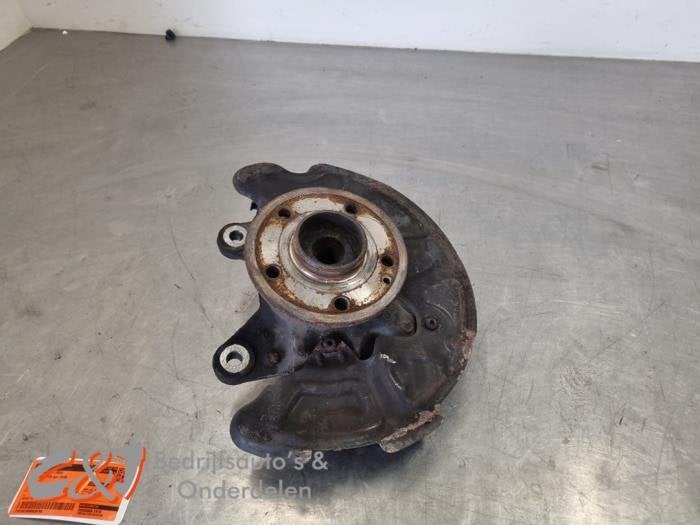 Fusee rechts-voor van een Mercedes Vito, Gebruikt, -, Ophalen of Verzenden, -