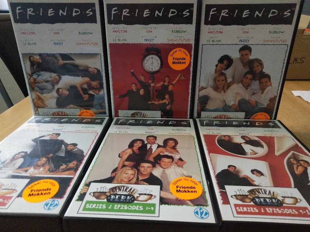 VHS serie Friends (6 cassettes), CD & DVD, Enlèvement ou Envoi, Comme neuf, VHS