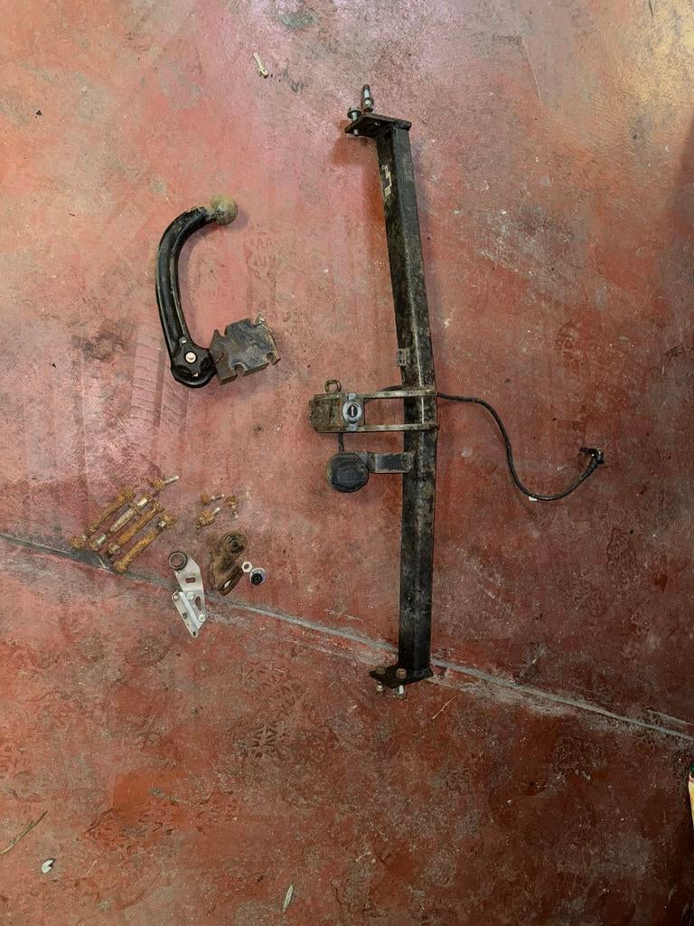 Attache remorque Audi a3, Enlèvement, Utilisé