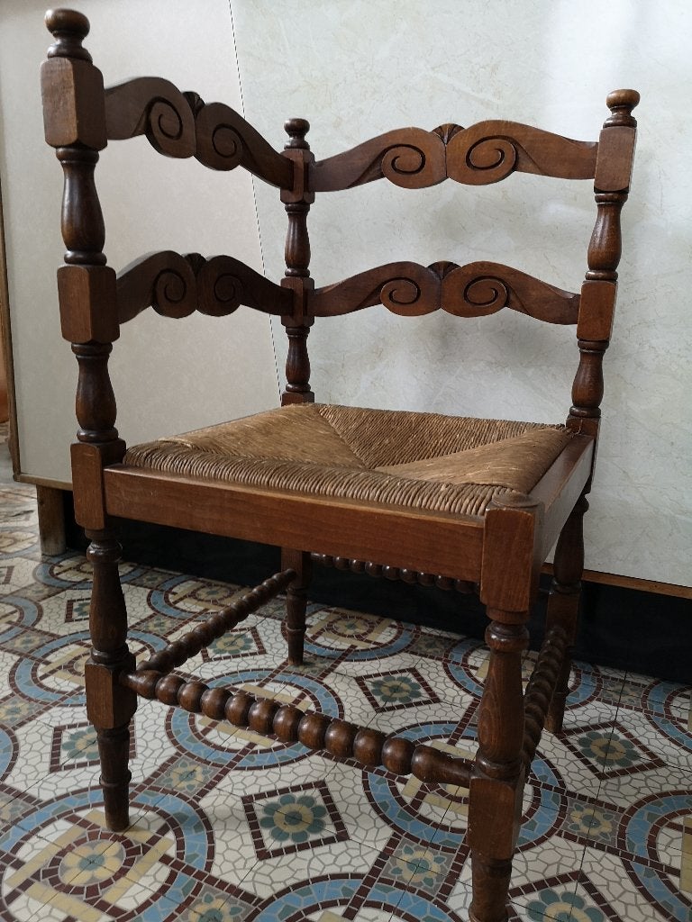 Antieke hoekstoel, Ophalen