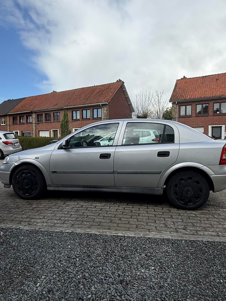 Opel astra 1.4  GEKEURD VVK, Auto's, Voorwielaandrijving, Stof, Zwart, 4 cilinders
