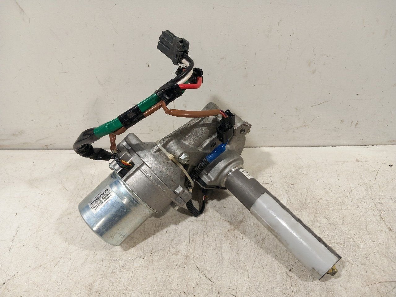 Stuurbekrachtigingspomp electrisch Mitsubishi Outlander, Onderdelen@venauto.nl, Van der Ven Autorecycling B.V., Ettenseweg 76, 4706 PB Roosendaal, The Netherlands