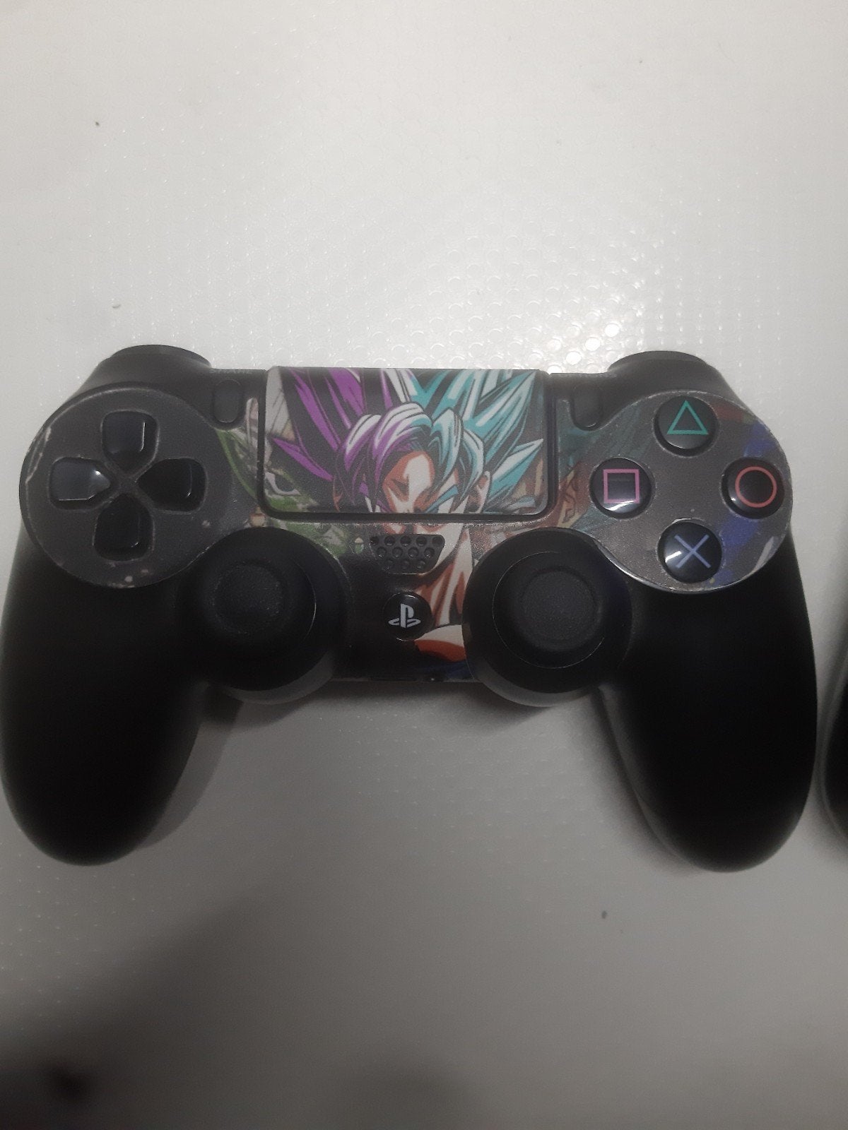 2  manettes ps4 dragonball z, Enlèvement