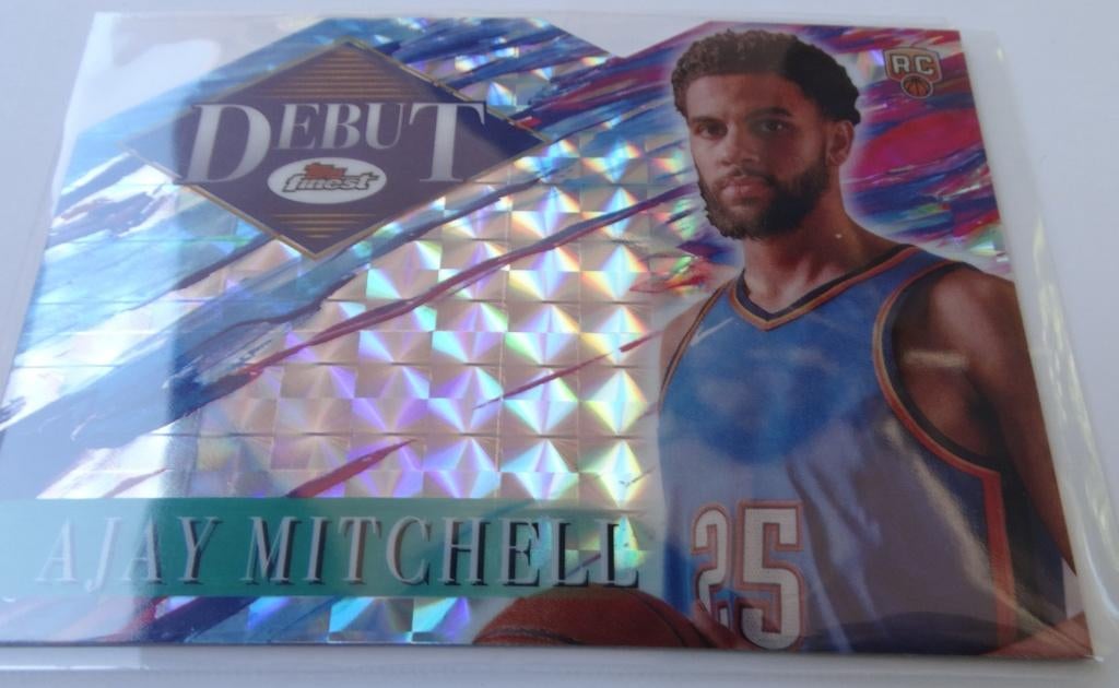 24-25 Ajay Mitchell Topps Finest Geometric Silver Debut-D29, Envoi, Neuf, Image