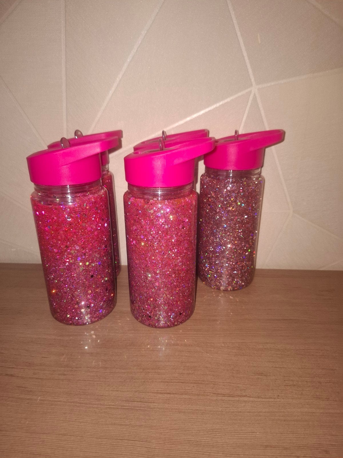 15x Snowglobe tuitflessen Per 3 €30 of alles €100, Ophalen