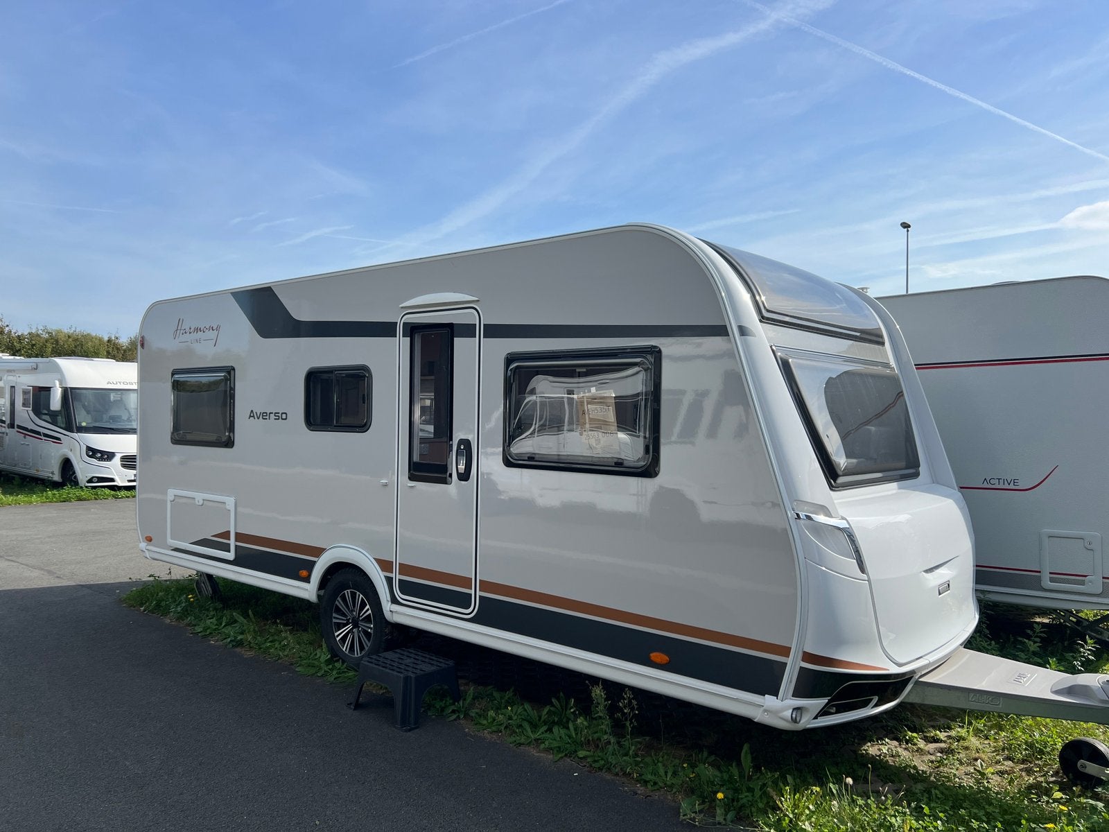 Burstner Harmony Line 535 TL, Jusqu'à 4, 6 à 7 mètres, Entreprise, Poêle