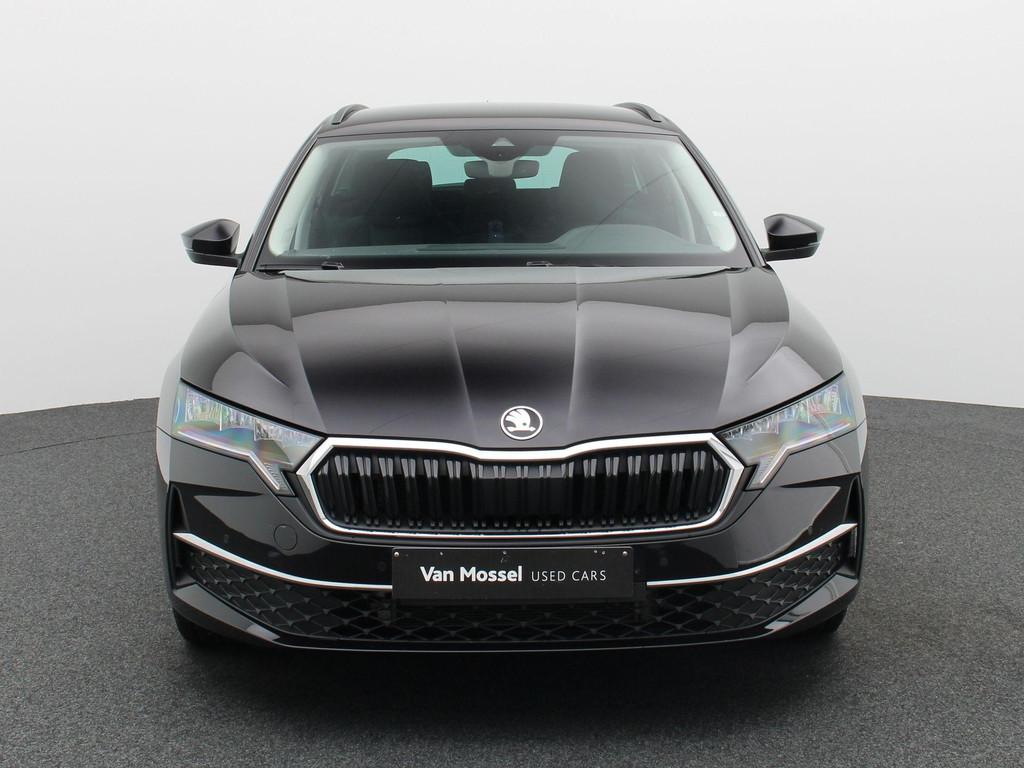 Skoda Octavia Combi 1.5 TSI eTec 110kW DSG7 SELECTION, Auto's, Skoda, Stof, 110 kW, 4 cilinders, Zwart