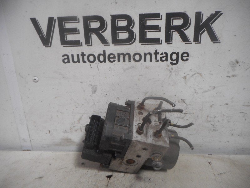 ABS POMP Opel Omega B (25 / 26 / 27) (09127978), Robert Bosch AG, Gebruikt, Opel, Robert-Bosch-Allee 1
74232  Abstatt, DE