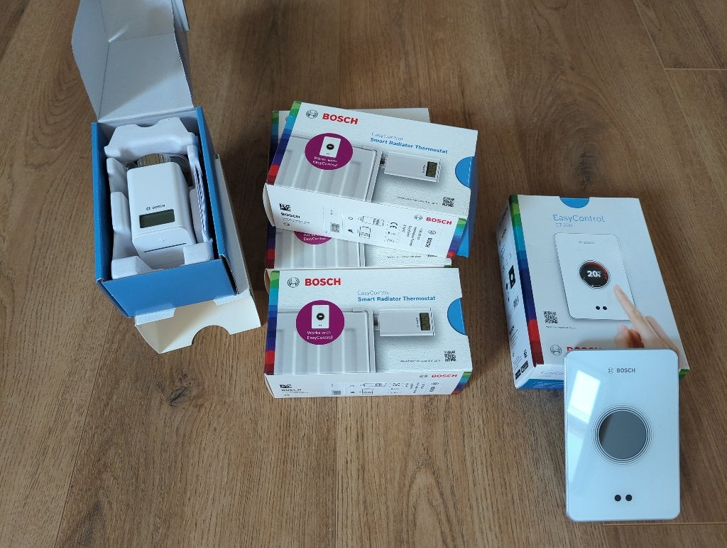 Bosch Easycontrol CT200 met slimme 5 radiatorknoppen, Bricolage & Construction, Enlèvement, Thermostat intelligent, Utilisé