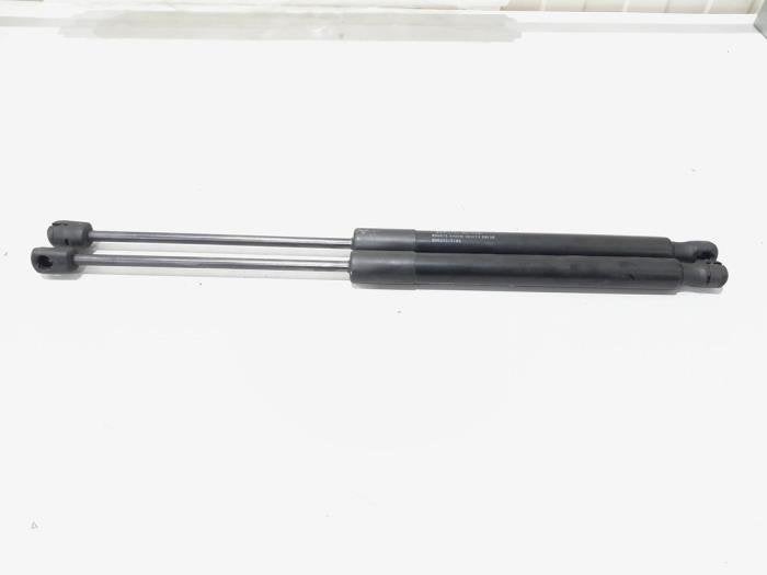 Kit amortisseur couvercle coffre d'un Fiat 500X, Autos : Pièces & Accessoires, -, 3 mois de garantie, Utilisé, Fiat