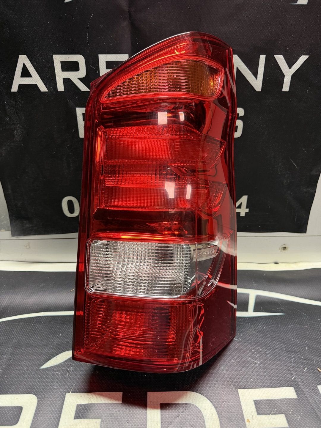 Mercedes V Klasse Vito W447 Achterlicht Rechts A4478200164, Autos : Pièces & Accessoires, Utilisé, -, -, Enlèvement ou Envoi