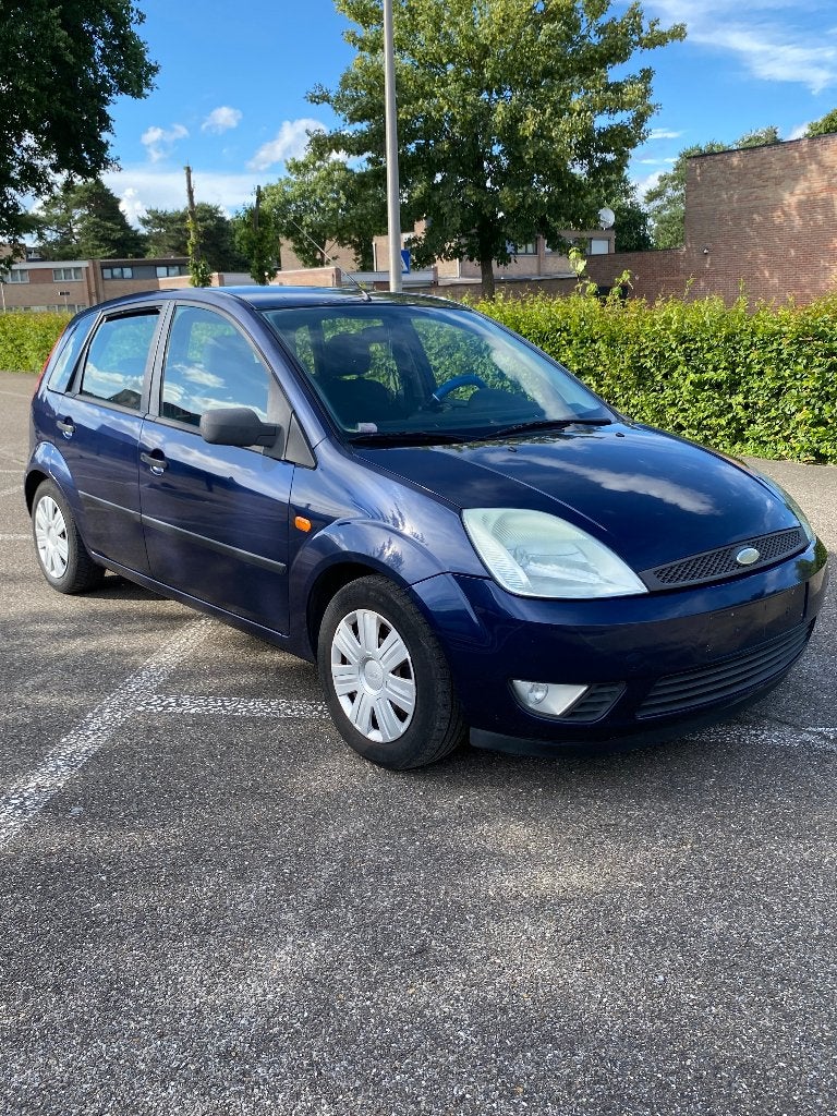 Ford_fiesta_1.4tdci_50kw_zeer goede en nette staat!, Autos, Ford, Achat, 50 kW, 1197 kg, 5 portes