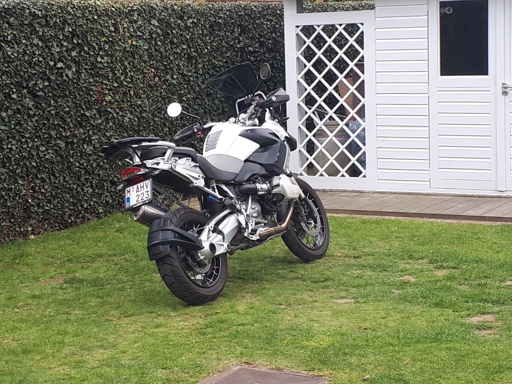 BMW R1200GS 2009 Alpine White, 2 cilinders, Cardan-aandrijving, Particulier, Toermotor