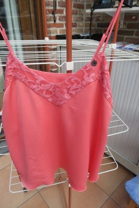 Topje nieuw roze kant La Pomme de Loveley mt 42, La Pomme de Loveley, Enlèvement ou Envoi, Rose, Taille 42/44 (L)