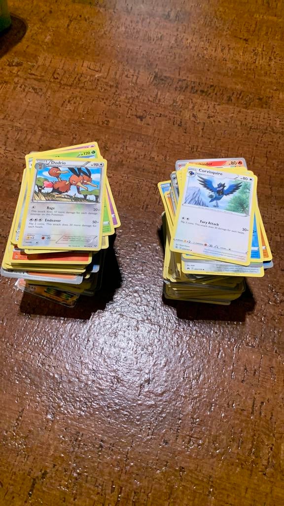 1 kg Pokémon kaarten - moet weg, Verzamelen, Ophalen of Verzenden