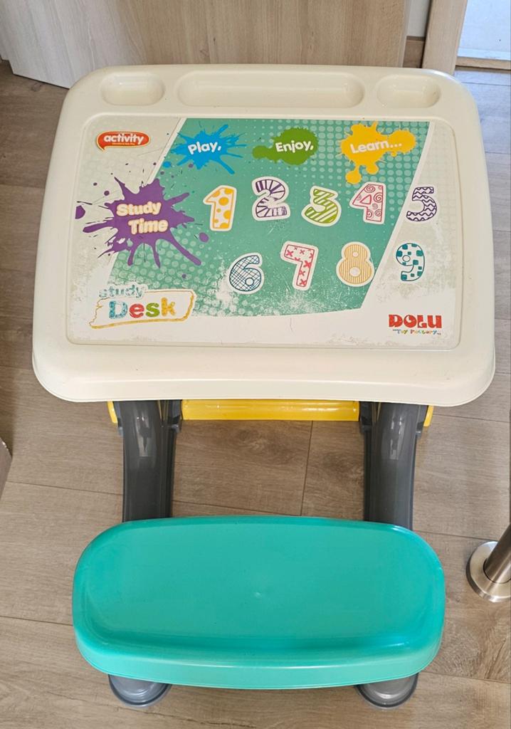Bureau enfants., Enlèvement