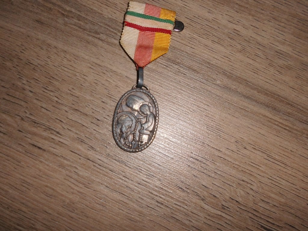 religieuze medaille Bedevaart van de Rozenkrans ND Lourdes, Ophalen of Verzenden
