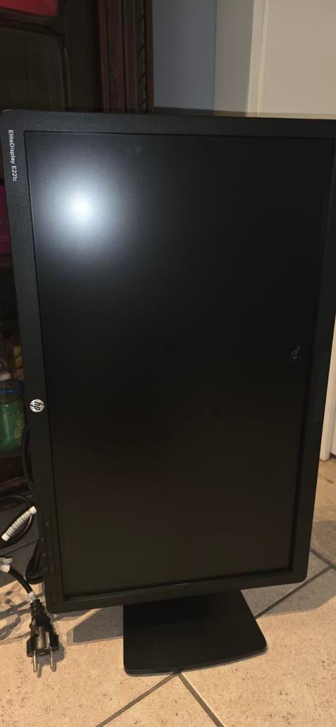 Écran HP Elite E221c, Informatique & Logiciels, Moniteurs, Enlèvement