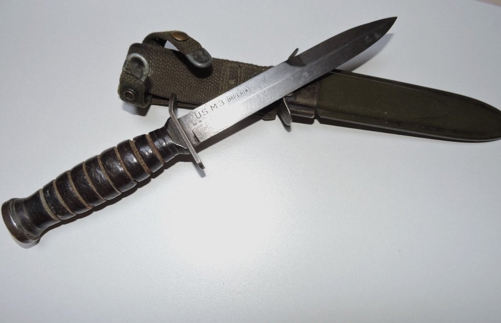 1943 US M3 MARQUAGE LAME IMPERIAL + M8 premier modèle, Enlèvement ou Envoi, Autres