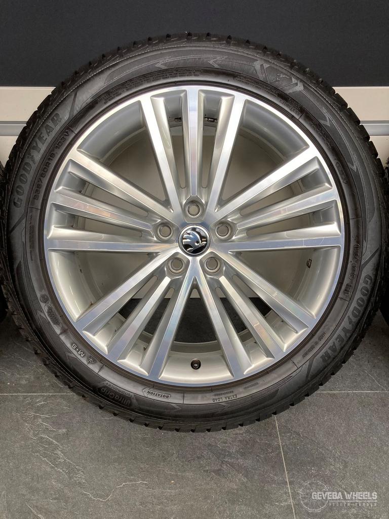 19” originele Skoda Kodiaq velgen + winterbanden 5x112   565, Auto-onderdelen, Banden en Velgen, 19 inch, Gebruikt, -, -