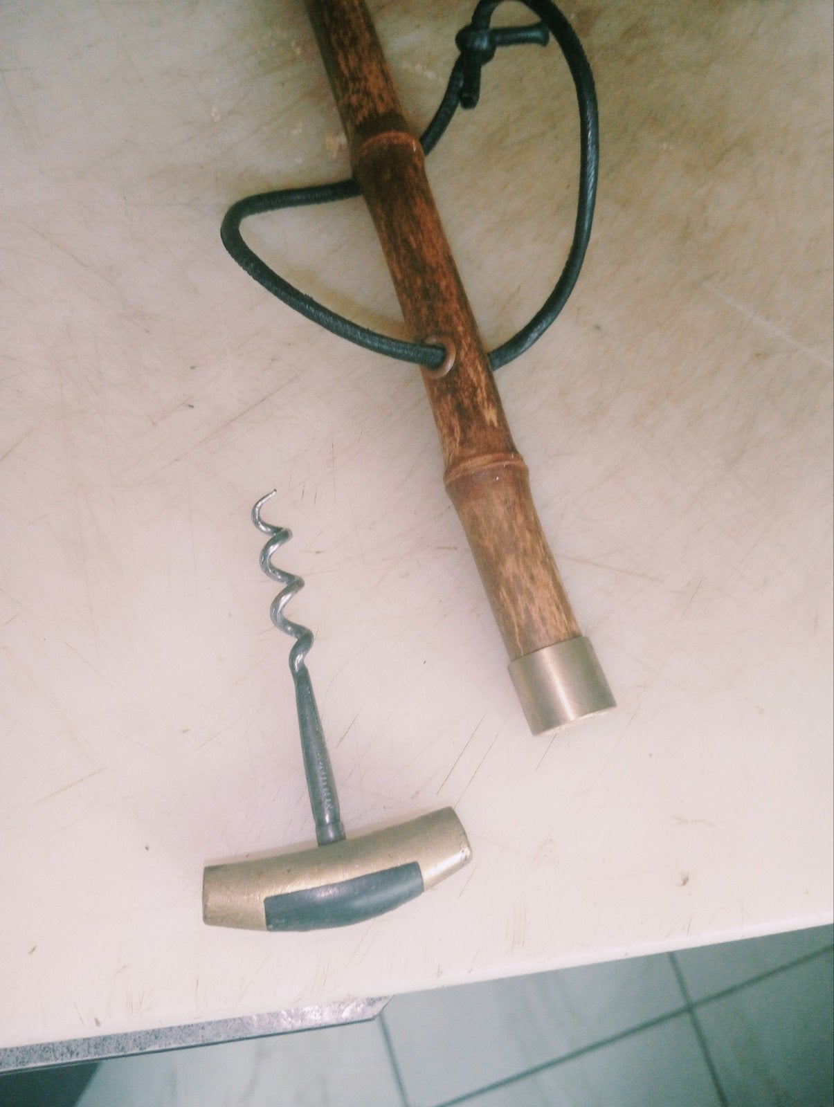 Canne tire bouchon 83 cm, Enlèvement ou Envoi