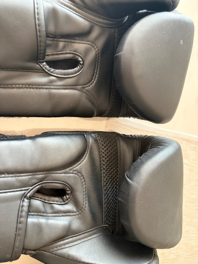 Pack Gants Boxe + Pattes d'Ours Paos Matchu Sports 12OZ, Sports & Fitness, Enlèvement ou Envoi, Comme neuf, Gants de boxe