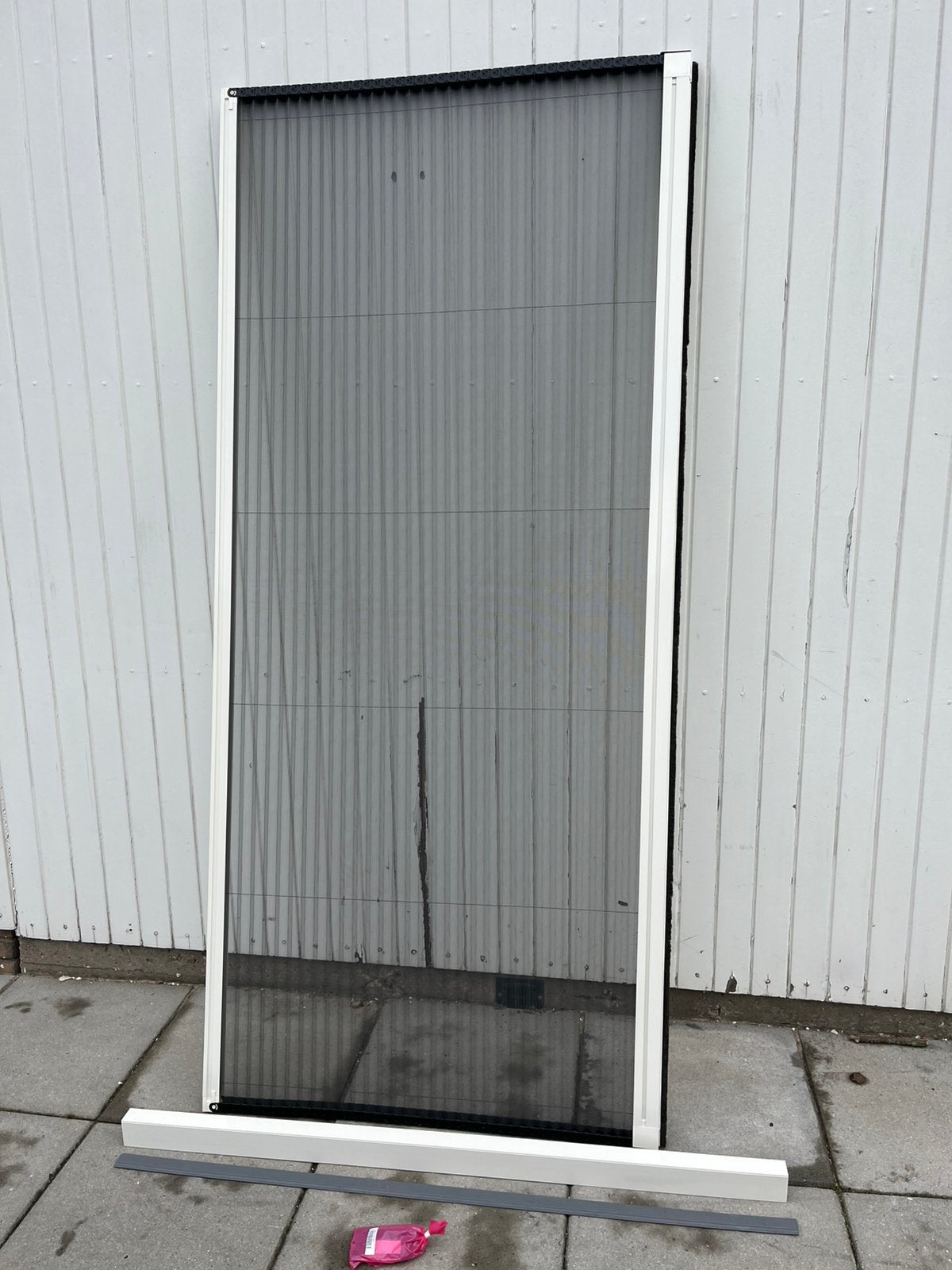 Porte moustiquaire plissée Luxaflex (neuve) 214x96, Neuf, Crème, Enlèvement ou Envoi, 200 cm ou plus