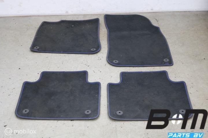 Set vloermatten VW Touareg 3 R-Line 761864435B, Gebruikt