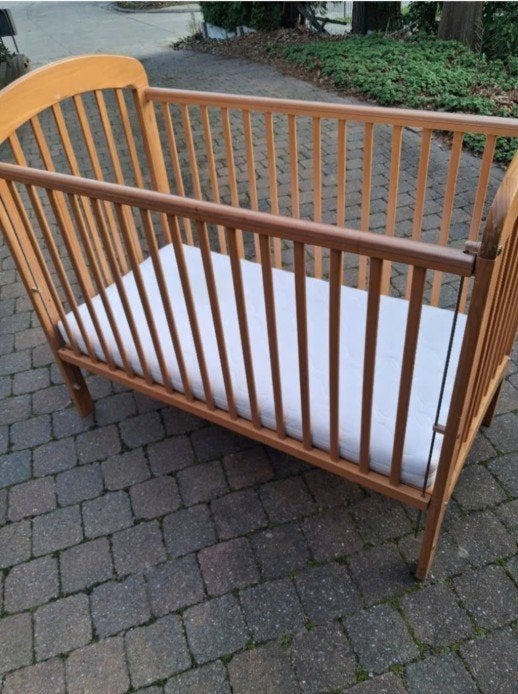 Babybed naturel hout, Kinderen en Baby's, Ophalen, Gebruikt, Overige typen