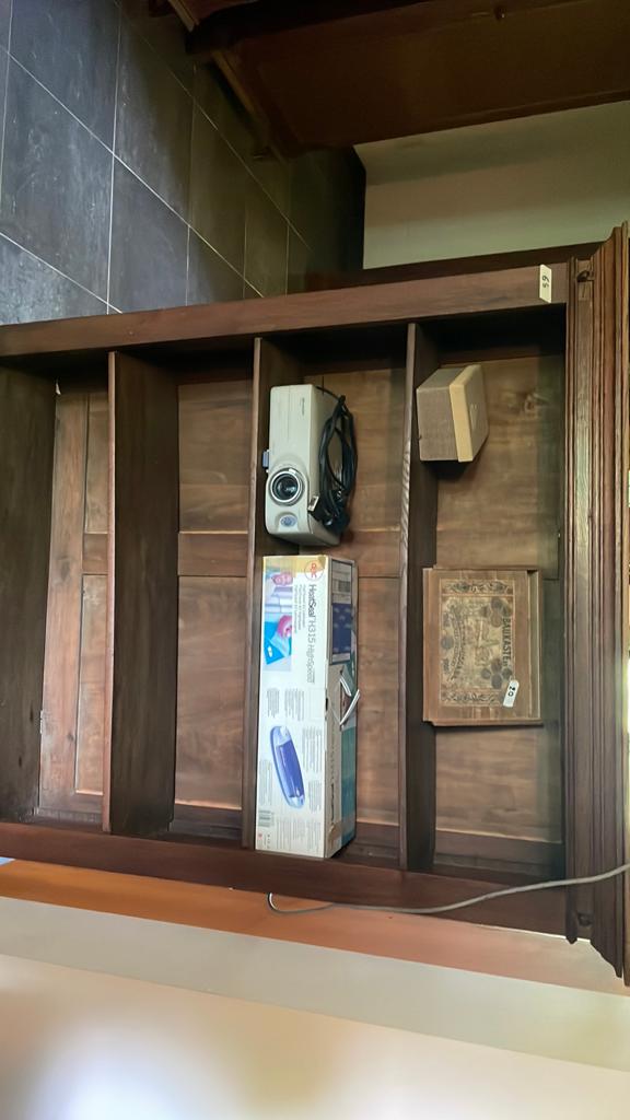 Boekenrek in hout, Ophalen