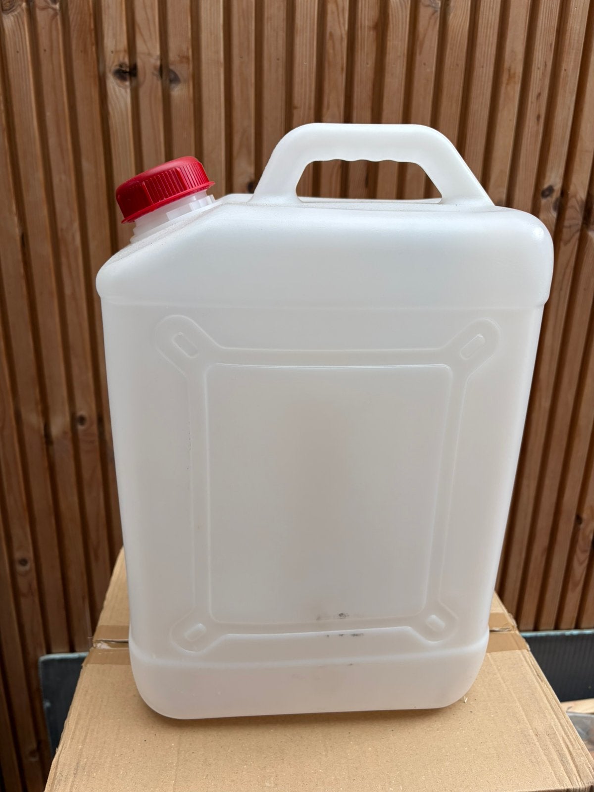 Lege jerrycans, Tuin en Terras, Regentonnen, Ophalen, Zo goed als nieuw