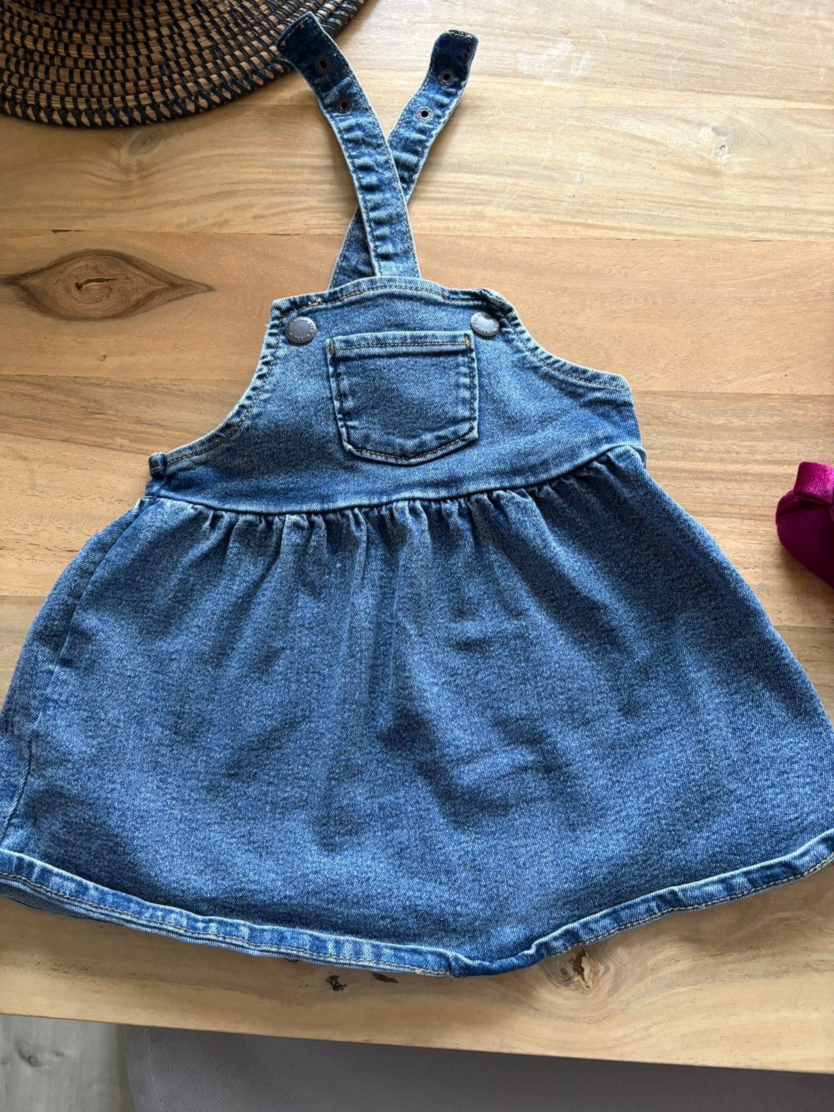 Lot vetements et jouets 9 mois, Enlèvement, Comme neuf