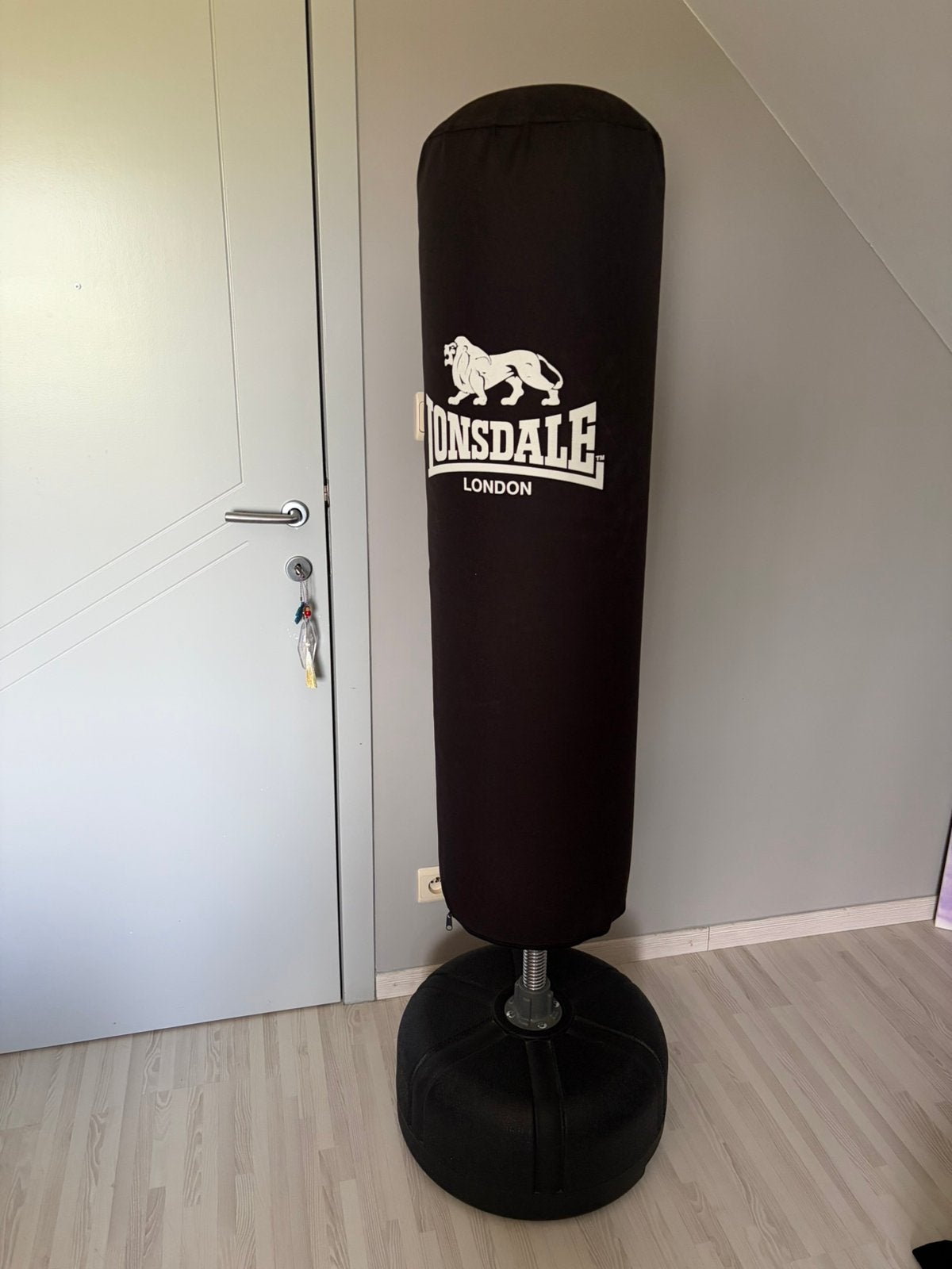 Punching-ball, Enlèvement, Comme neuf