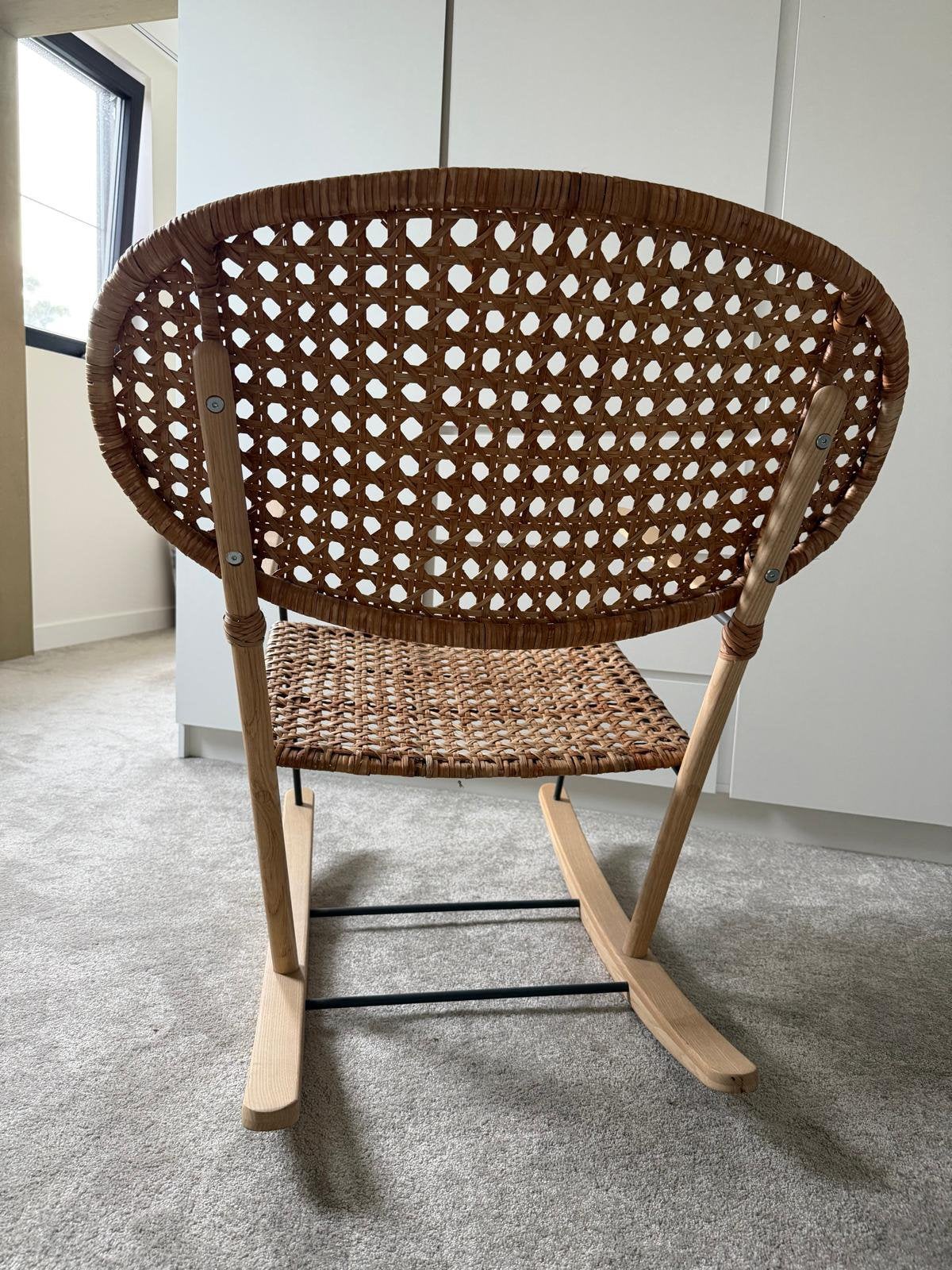 Mooie rotan schommelstoel, Enlèvement, Comme neuf