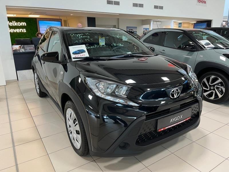 Toyota Aygo X 1.0 MT PLAY, 72 pk, Zwart, Handgeschakeld, 998 cc