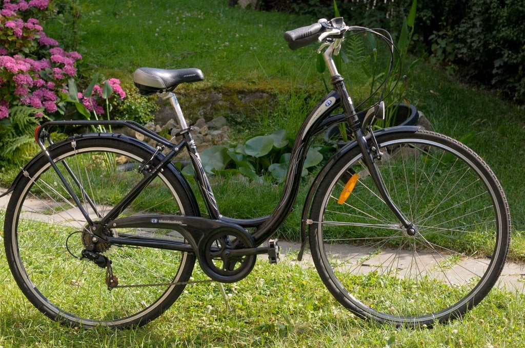 Vélo femme MBK couleur noire 7 vitesses, Vélos & Vélomoteurs, Neuf, Autres marques, Vitesses, Frein sur jante