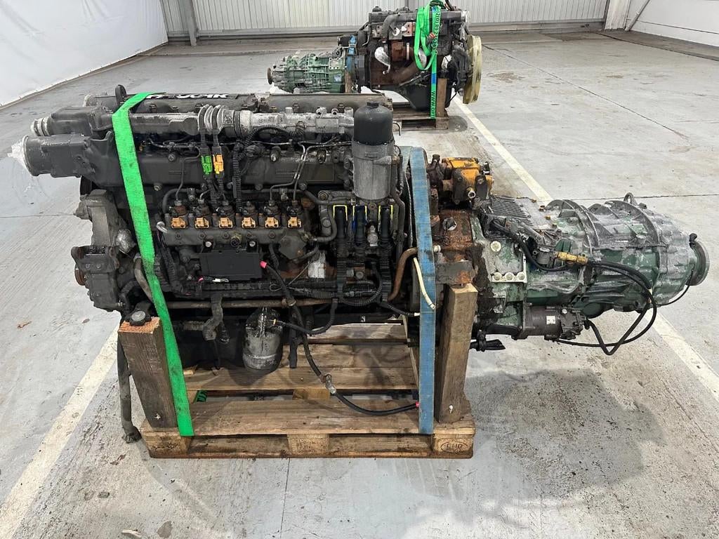 DAF MOTOR EN VERSNELLINGSBAK / MOTEUR ET BOÎTE DAF CF75 340, Auto-onderdelen, Motor en Toebehoren, Gebruikt